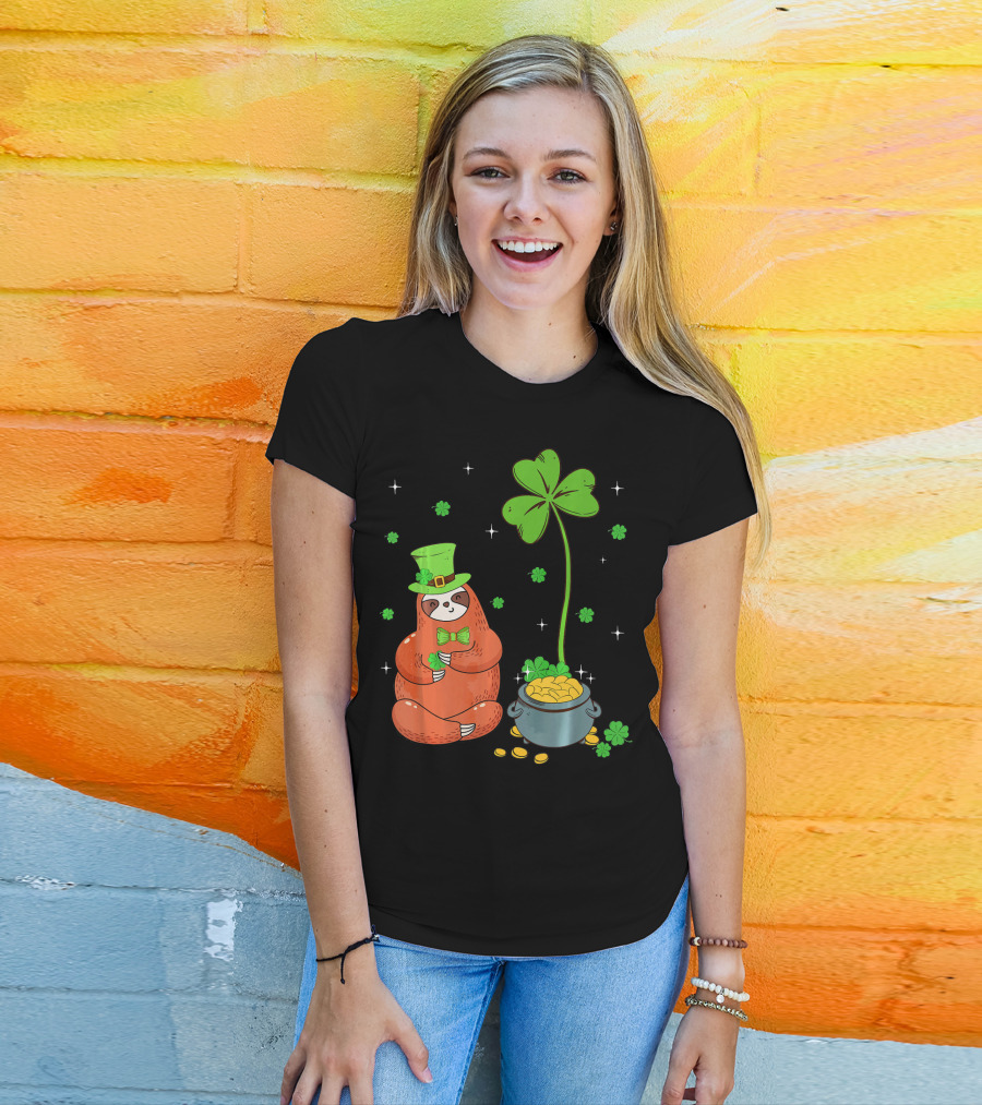 Shamrock Leprechaun Sloth Pot Of Gold St Patricks T-Shirt