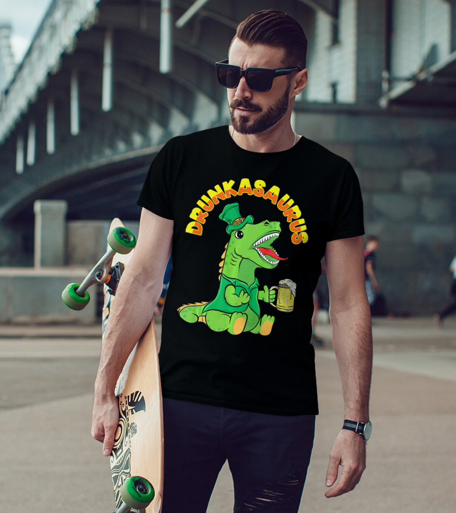 Drunkasaurus Leprechaun Dinosaur With Beer Drink T-Shirt