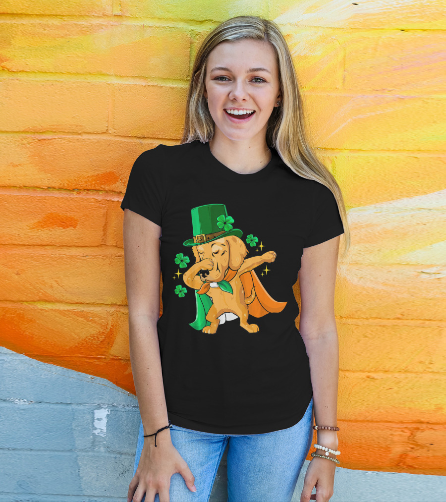 Golden Retriever Dabbing In Leprechaun Hat With Shamrock Cape T-Shirt