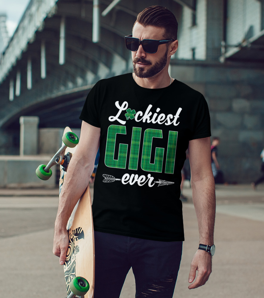 Luckiest Gigi Ever St. Patricks Day T-Shirt