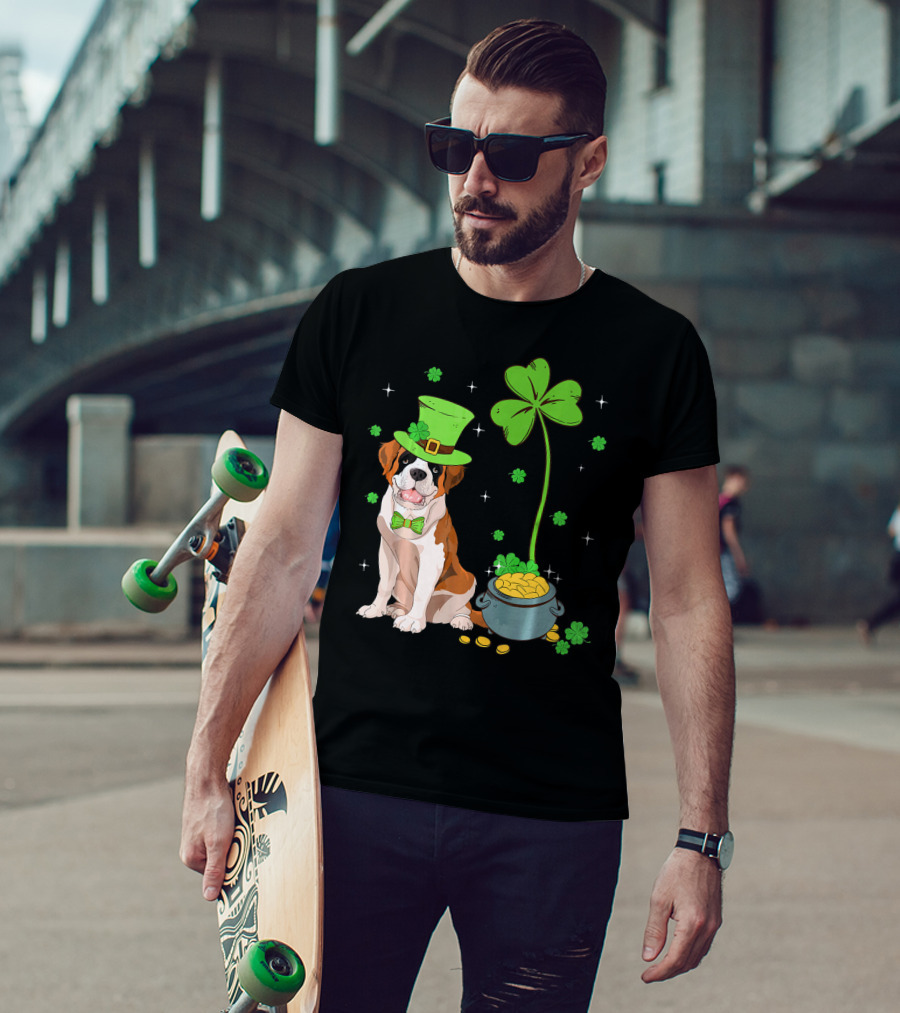 Shamrock Leprechaun Saint Bernard St Patrick's Day Dog Pot Of Gold T-Shirt
