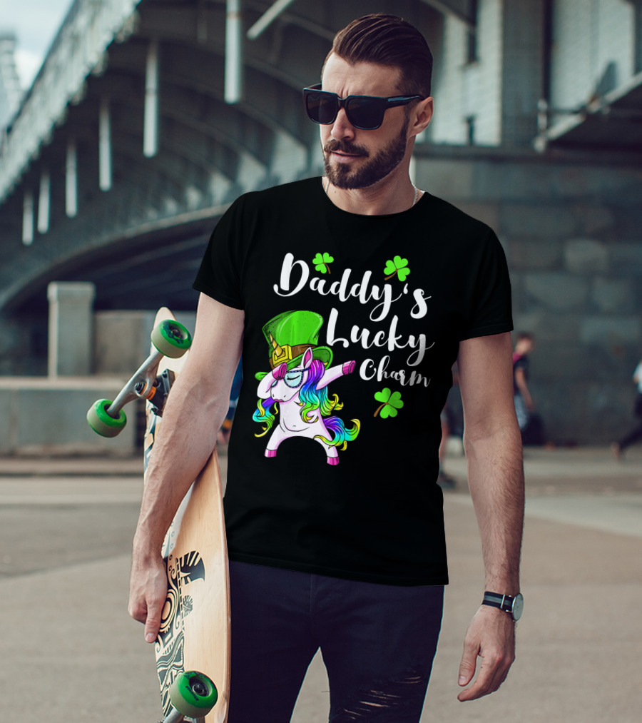 Daddy's Lucky Charm St. Patrick's Day Unicorn With Shamrock Hat T-Shirt