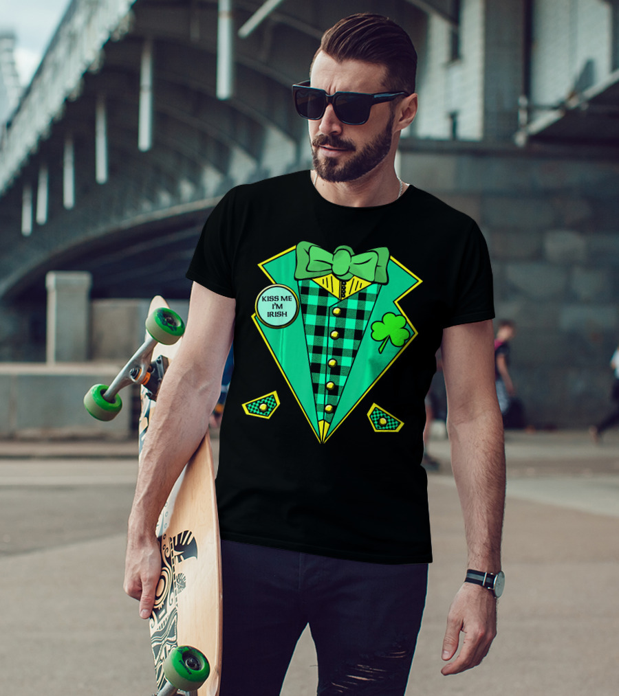 Kiss Me I'm Irish Leprechaun Costume Look With Bow Tie And Shamrock T-Shirt