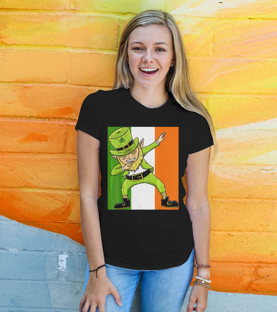 Irish Flag Dabbing Leprechaun St Patrick's Day T-Shirt