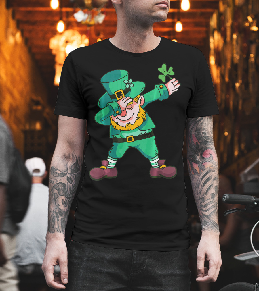 Dabbing Leprechaun Irish Shamrock T-Shirt