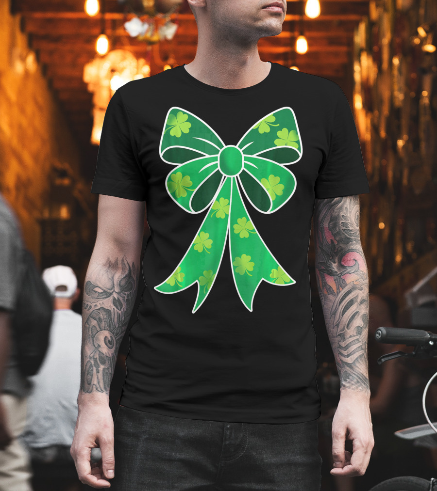 Cute Girls Irish Shamrock Bow T-Shirt