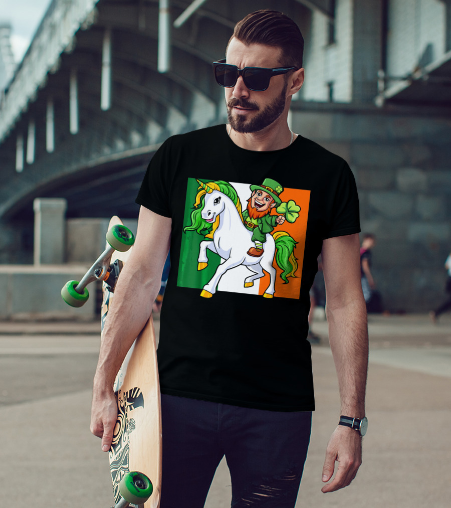 Leprechaun Riding Unicorn Irish Flag St Patricks Day T-Shirt