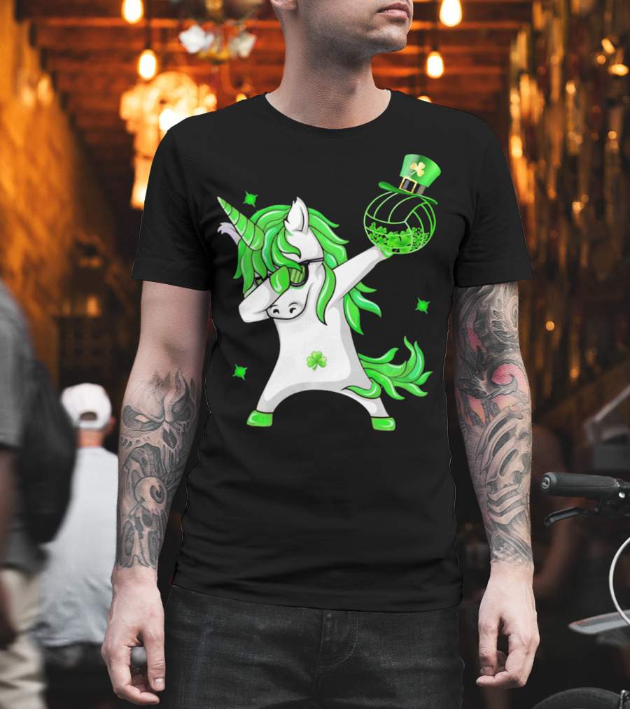 Happy St Patricks Day Dabbing Unicorn with Shamrock Hat and Green Hair T-Shirt
