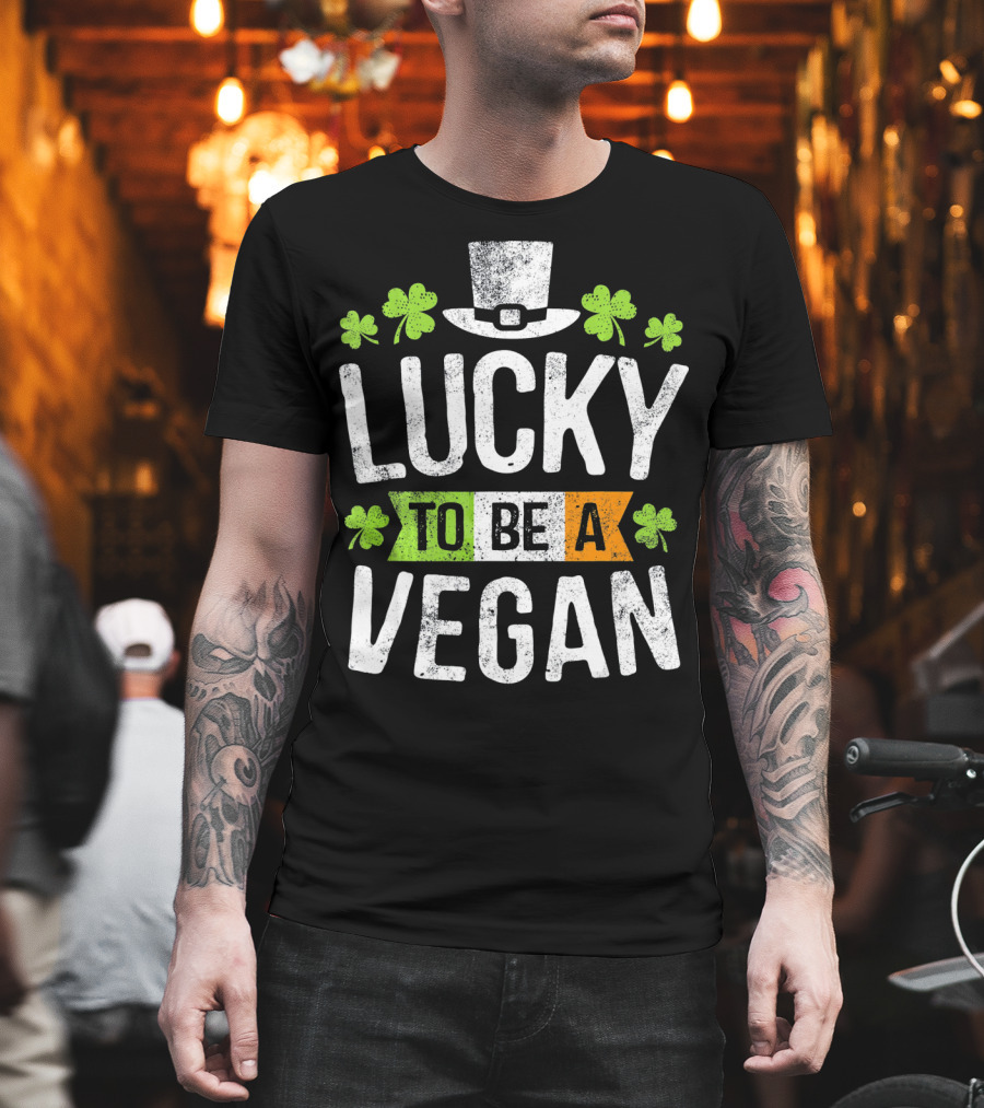 Lucky To Be A Vegan Funny St Patrick's Day Shamrock Hat T-Shirt