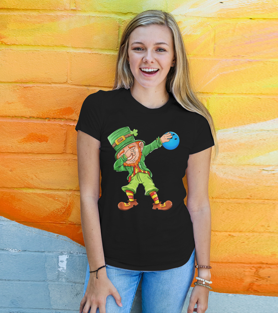 Dabbing Leprechaun Bowling St Patricks Day T-Shirt
