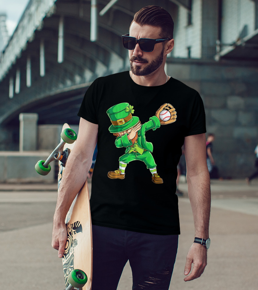Dabbing Leprechaun Baseball Glove Pitcher Fantasy T-Shirt