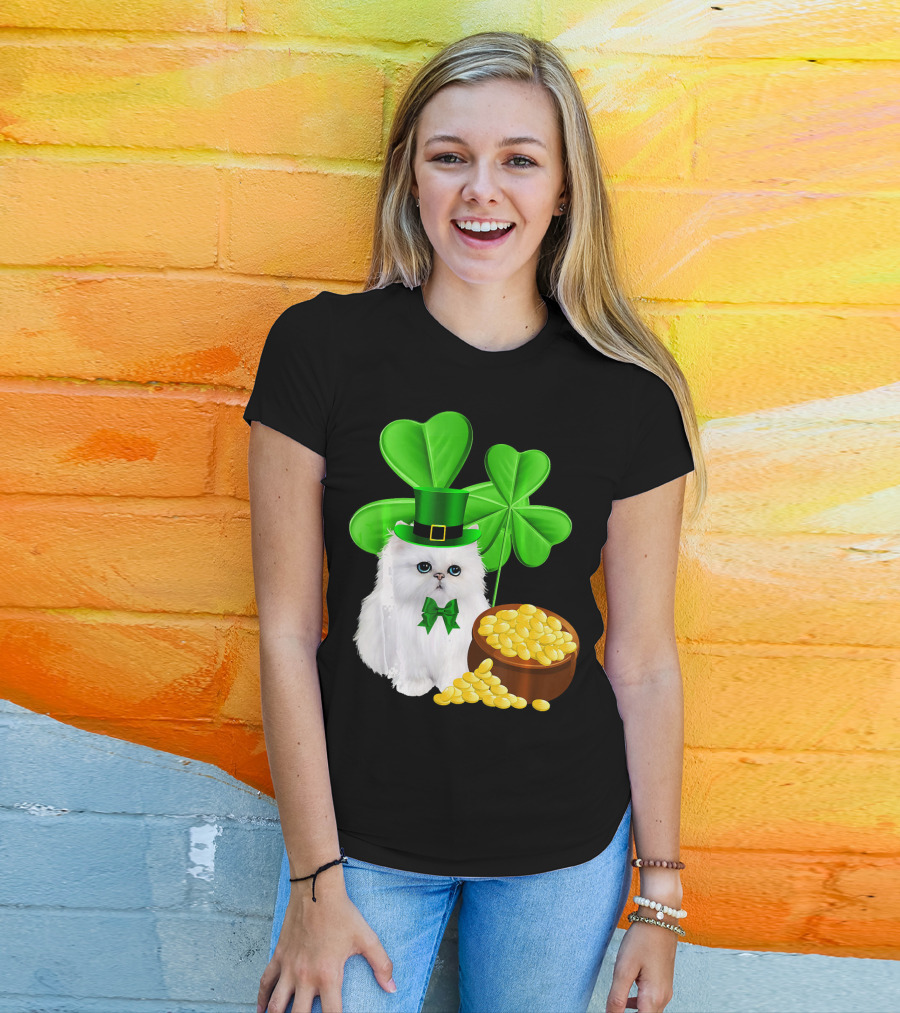 Persian Cat With Leprechaun Hat And Shamrocks St Patricks Day T-Shirt
