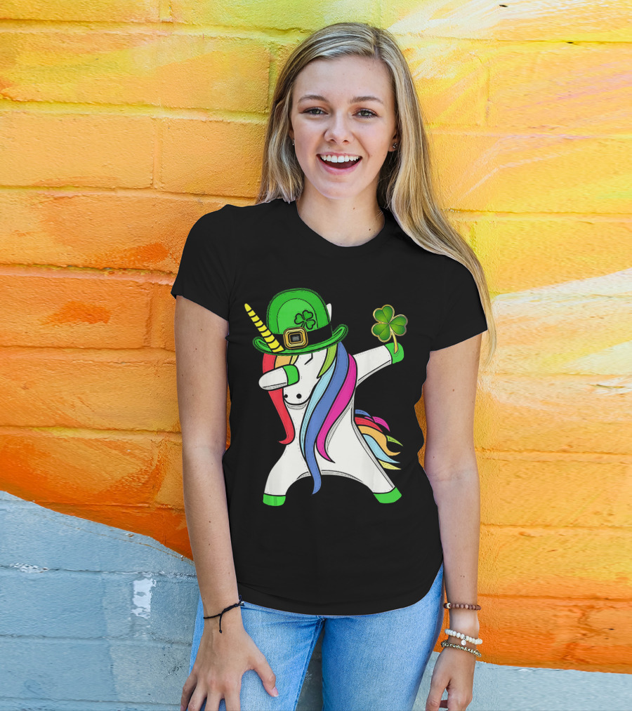 Lepricorn Unicorn Leprechaun St.P Clover Hat Dabbing T-Shirt
