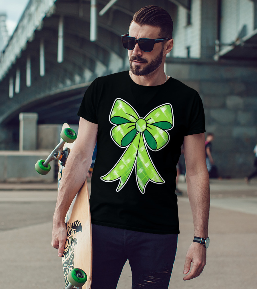 Girls St Patricks Day Green Plaid Bow T-Shirt