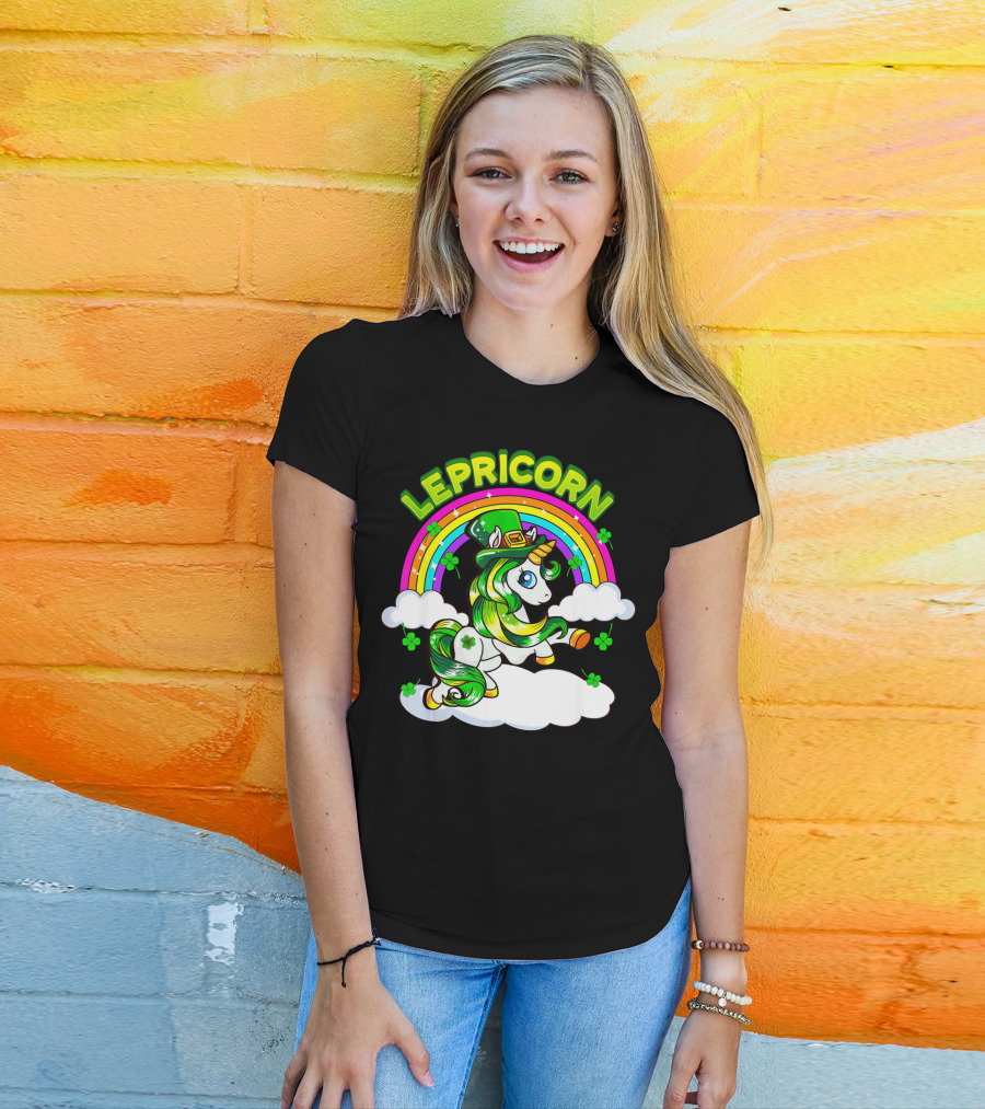 LEPRICORN St Patricks Day Girls Unicorn Iris Rainbow Clover T-Shirt