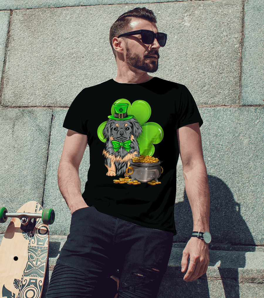 Pekingese St Patricks Day Leprechaun Dog Clover Hat Pot Of Gold T-Shirt