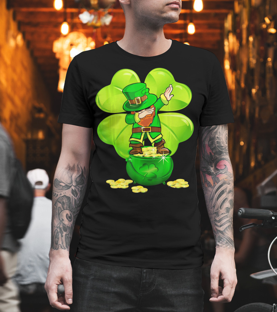Dabbing Leprechaun Gold Coins Shamrock T-Shirt