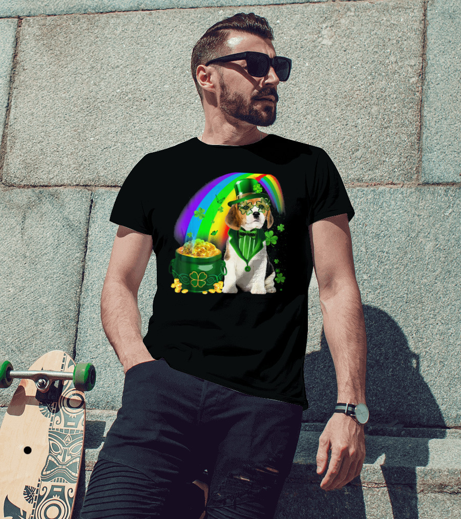 Beagle Dog Rainbow Leprechaun Hat Shamrock Coin Pot T-Shirt