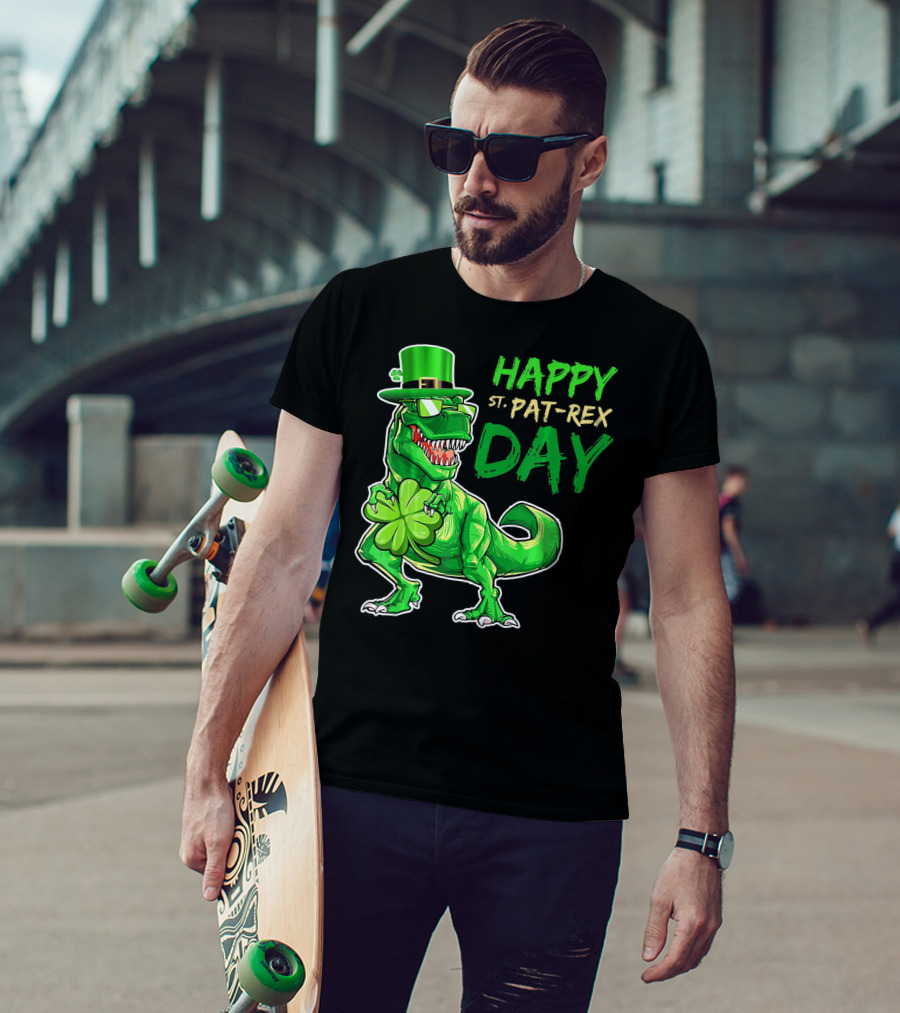 Happy St Pat Rex Day Saint Patricks Day Dinosaur With Shamrock And Green Hat T-Shirt