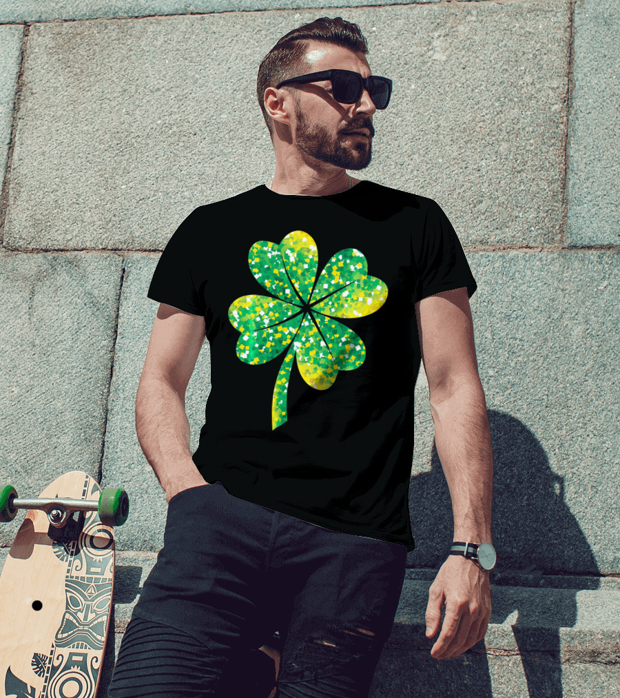 St Patricks Day Green Shamrock 4 Leaf Pattern College T-Shirt