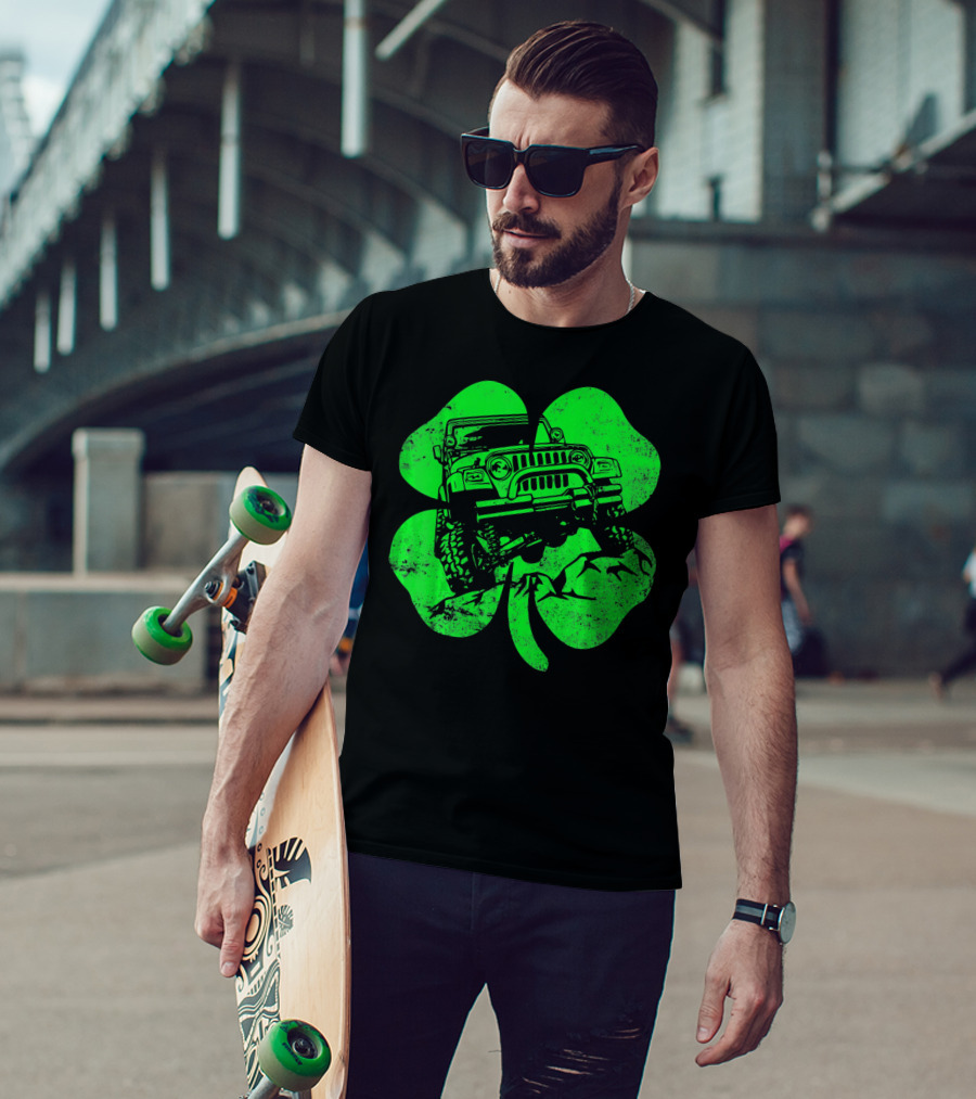Jeep St Patricks Distressed Off Road Clover T-Shirt