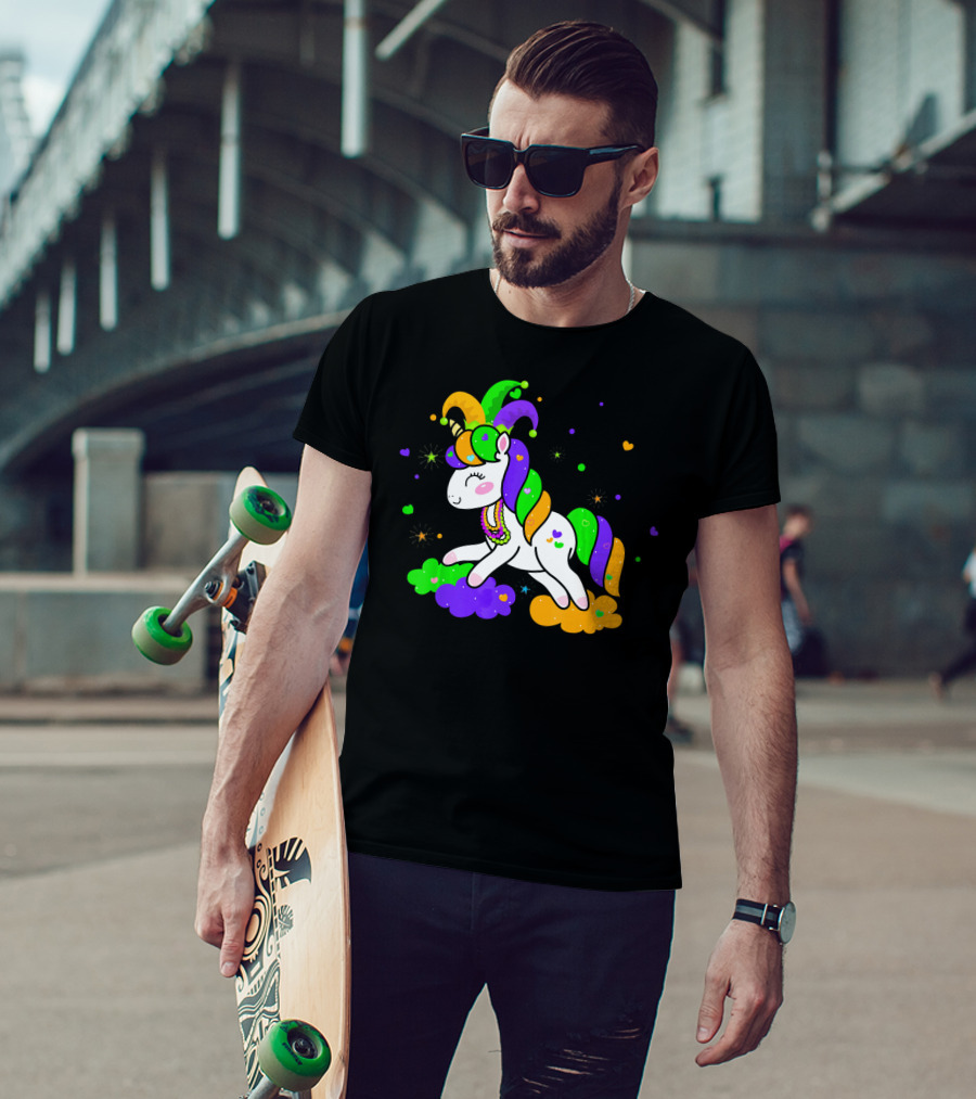 Unicorn Mardi Gras Party Rainbow Mask Beads T-Shirt