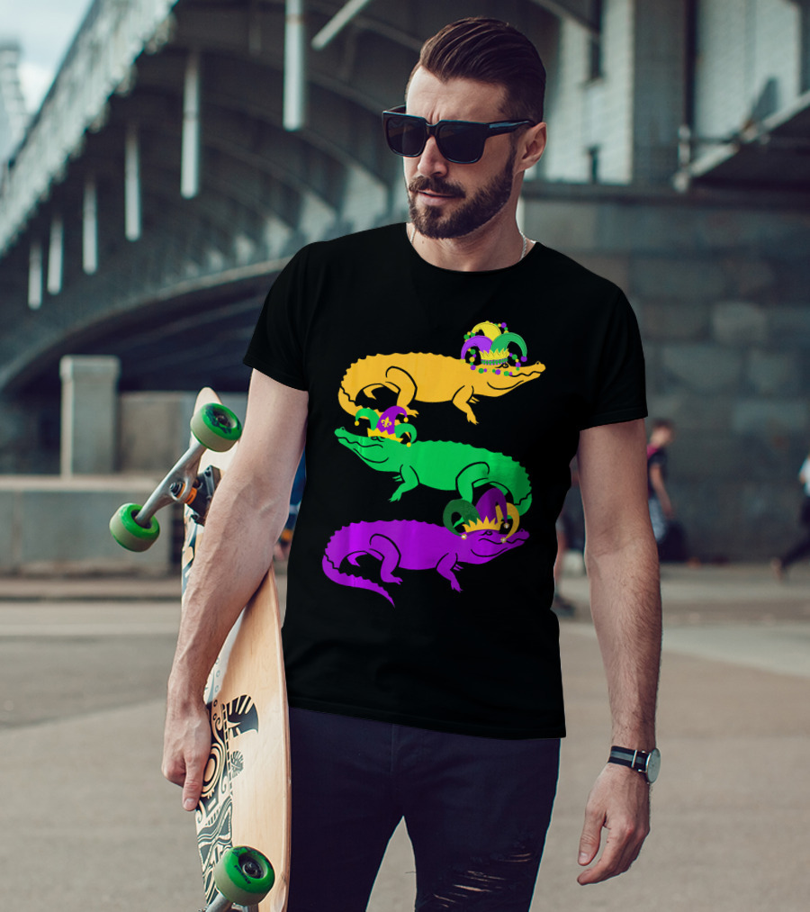 Cute Three Alligator Jesters Mardi Gras Beads T-Shirt