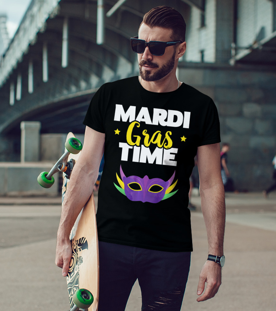 Mardi Gras Time Mask With Stars And Purple Yellow Green Elements T-Shirt