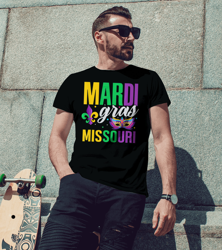 Mardi Gras Missouri Parade Beads Fleur-de-Lis Mask T-Shirt
