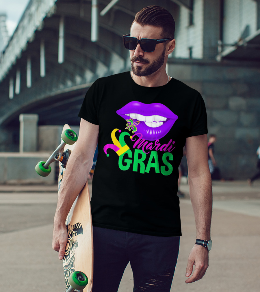 Mardi Gras Lips With Jester Hat And Fleur-de-Lis T-Shirt