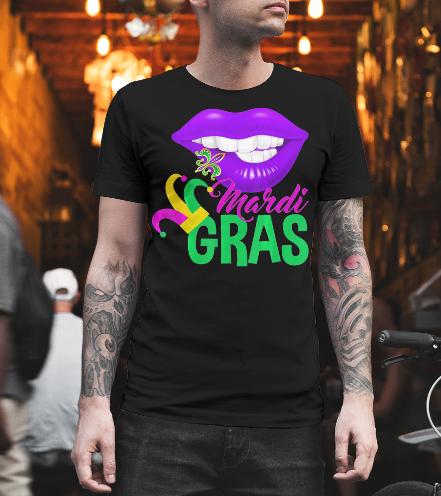 Mardi Gras Lips with Jester Hat and Fleur-de-Lis T-Shirt