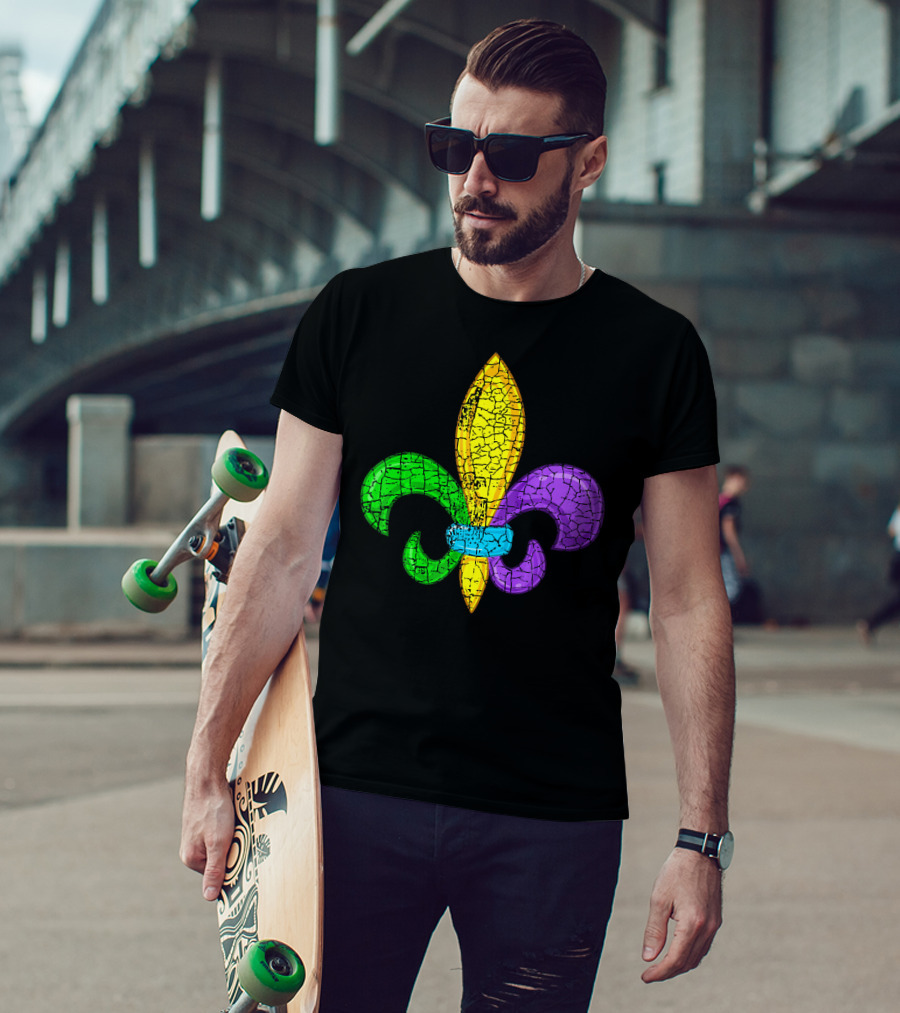 Fleur De Lis Mardi Gras Cute Fat Tuesday Cracked Texture T-Shirt