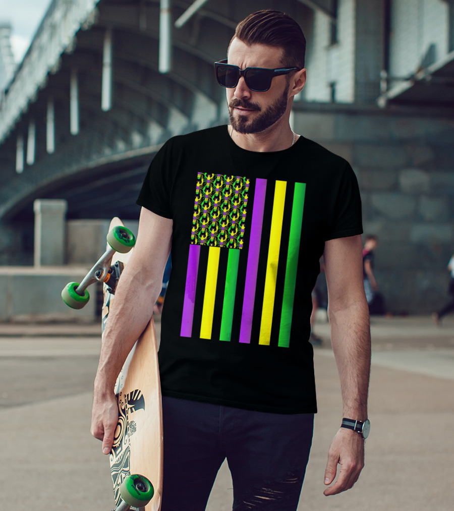 Usa Flag Mardi Gras Crawfish Purple Yellow Green Stripes T-Shirt