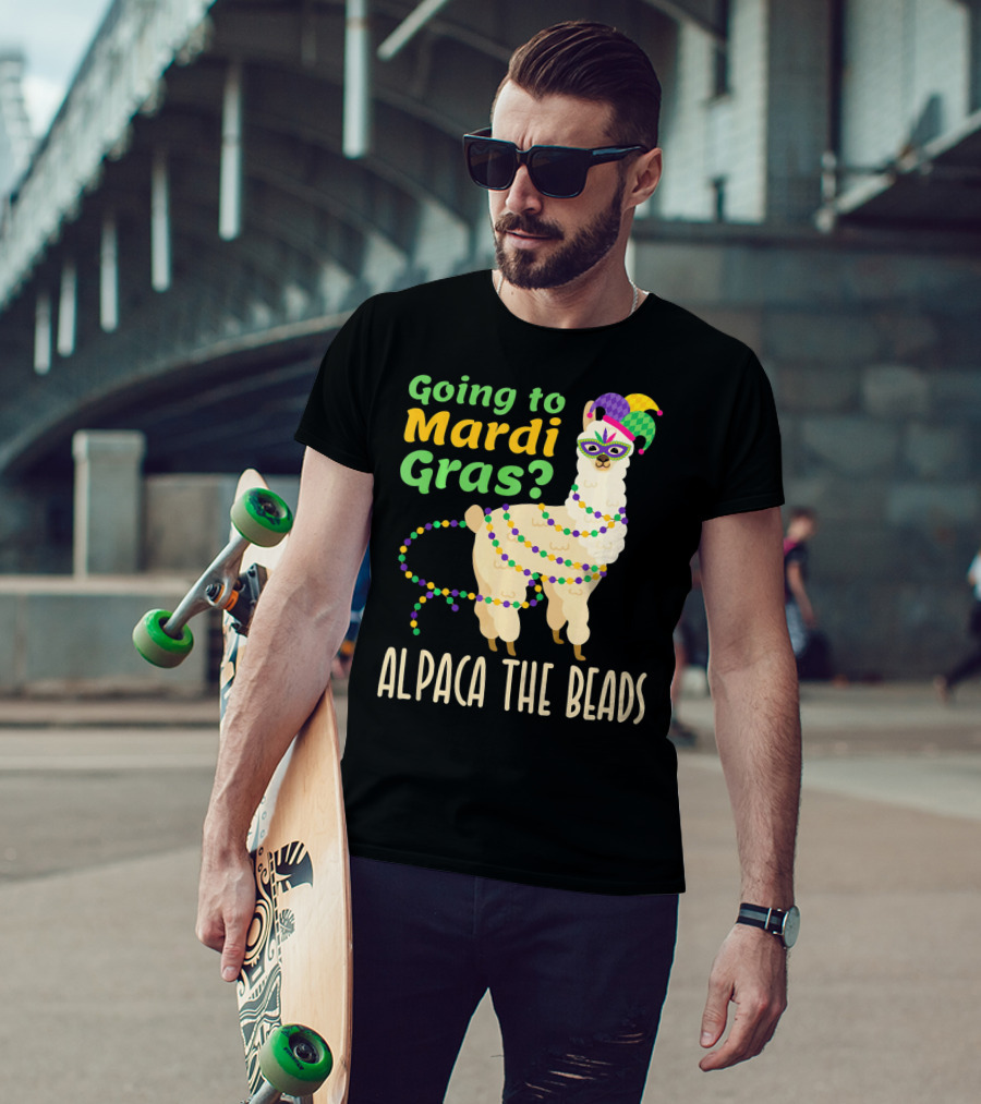 Going To Mardi Gras Alpaca The Beads T-Shirt