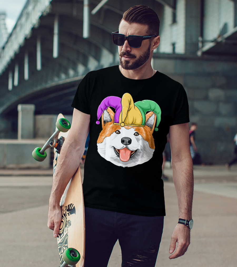 Mardi Gras Akita Jester Hat Carnival Akita T-Shirt