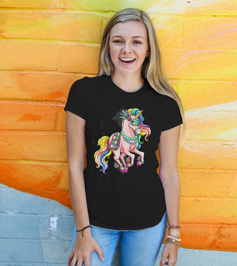 Mardi Gras Unicorn New Orleans Beads Mask Colorful Harlequin T-Shirt