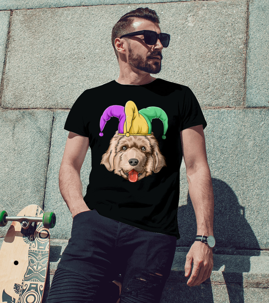 Mardi Gras Jester Newfoundland Dog Hat T-Shirt