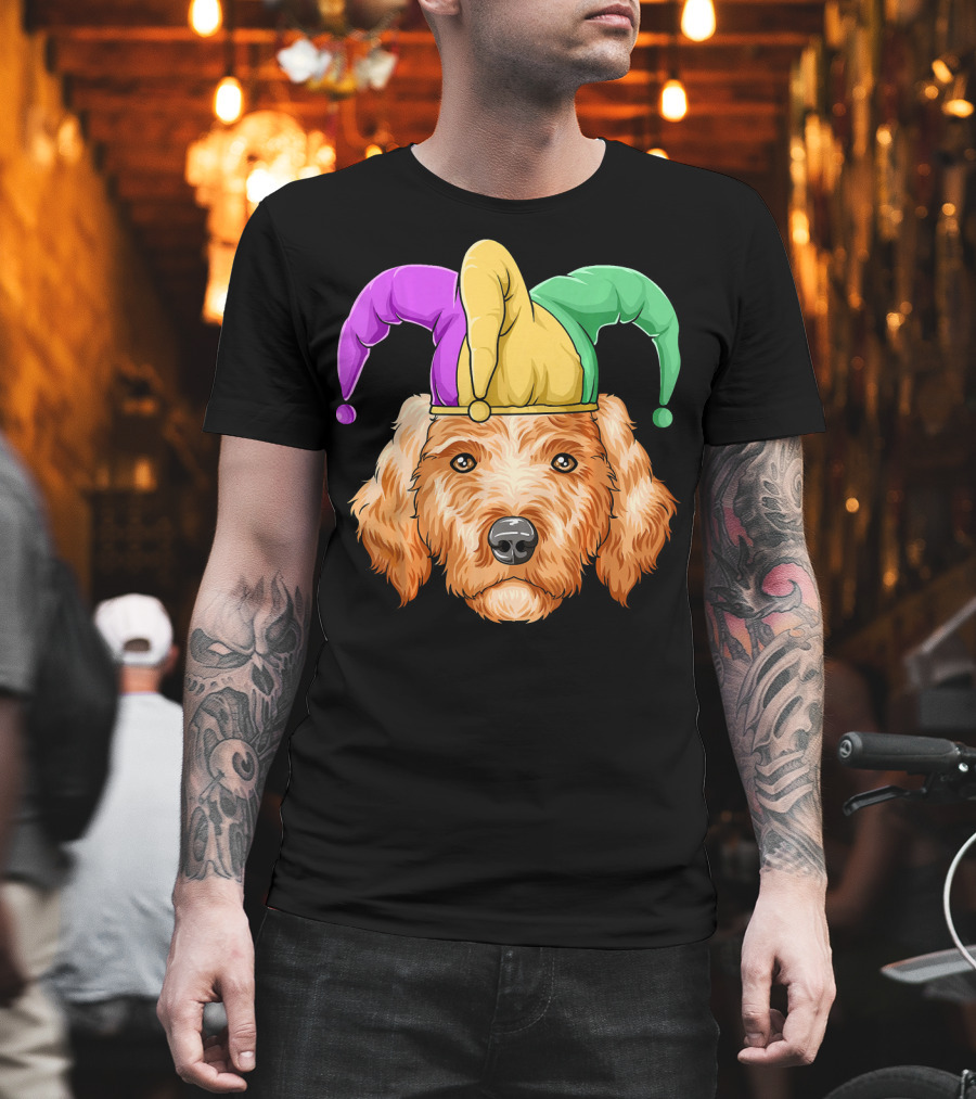 Mardi Gras Goldendoodle Jester Hat Carnival Dog Gol T-Shirt