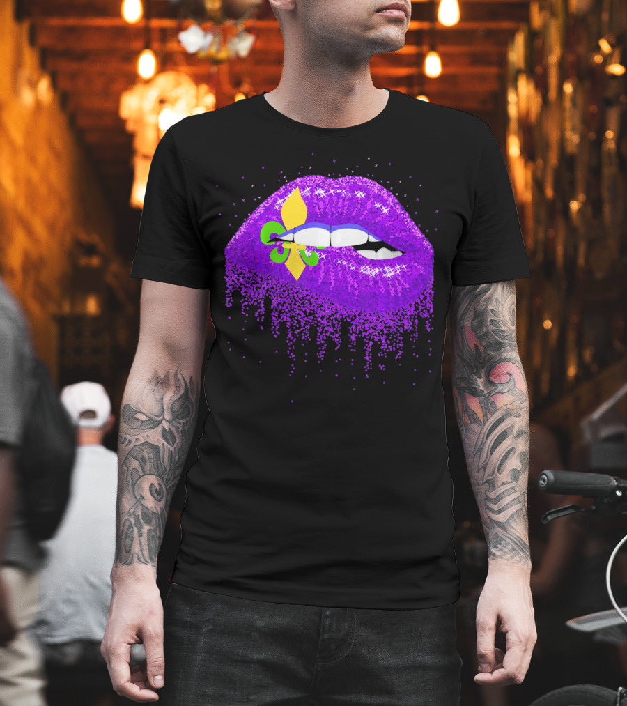 Funny Mardi Gras Purple Glitter Lips with Fleur-de-Lis T-Shirt