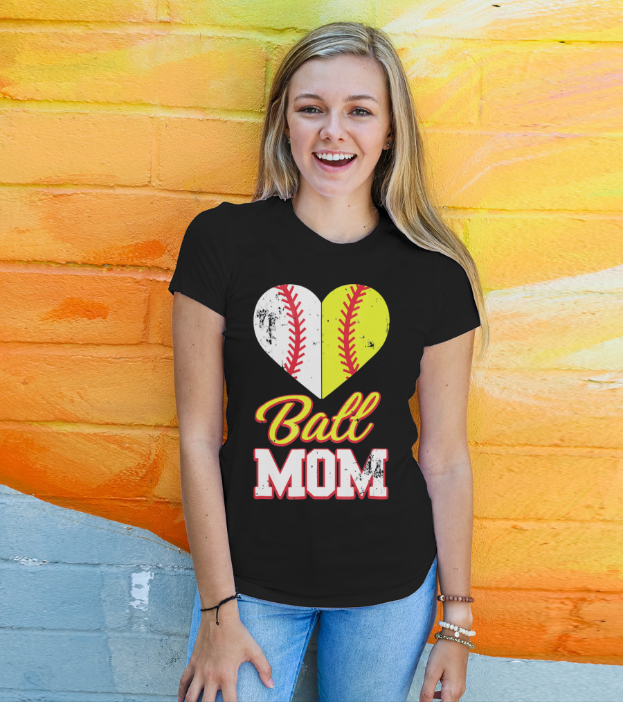Funny Softball Mom Ball Mom Heart T-Shirt