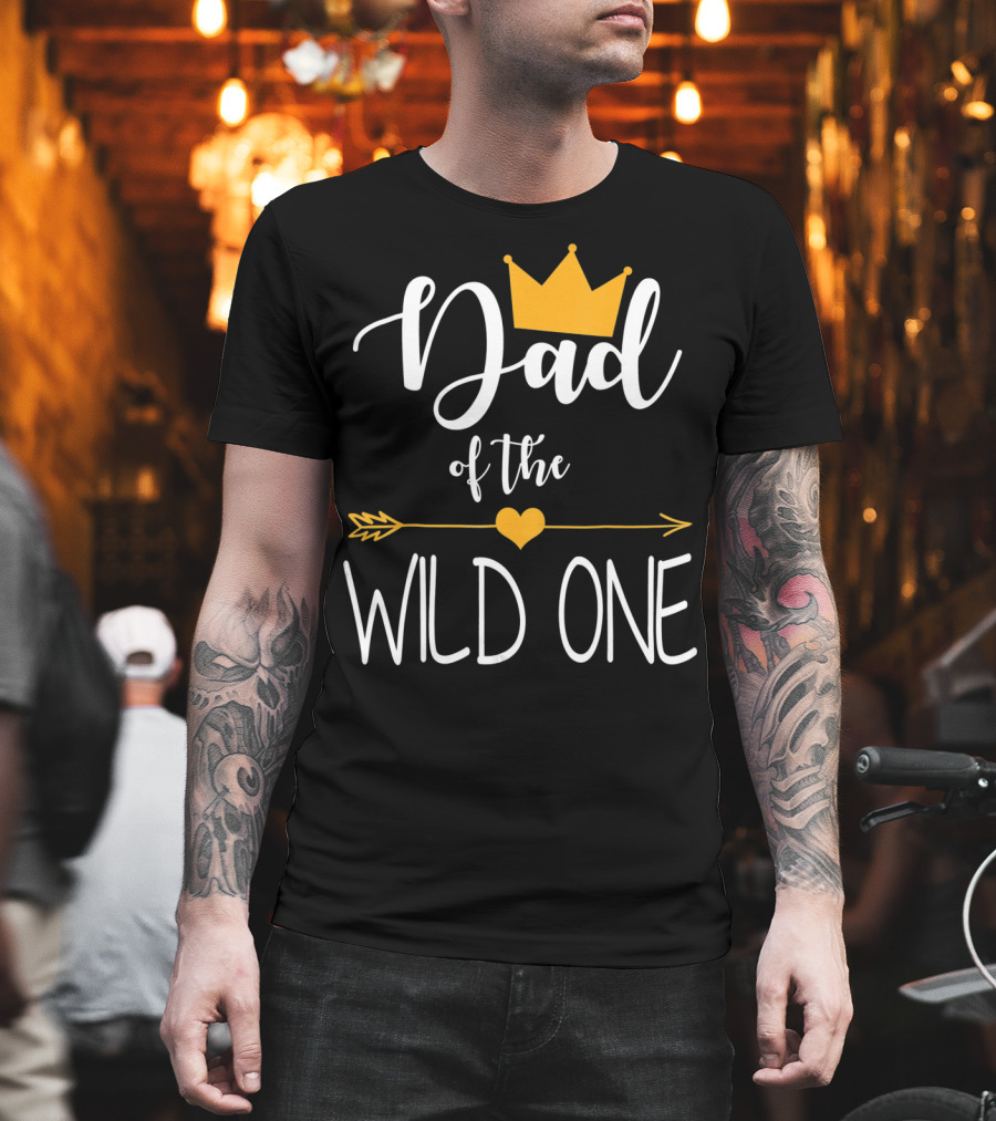 Dad of the Wild One First Birthday Crown and Arrow T-Shirt