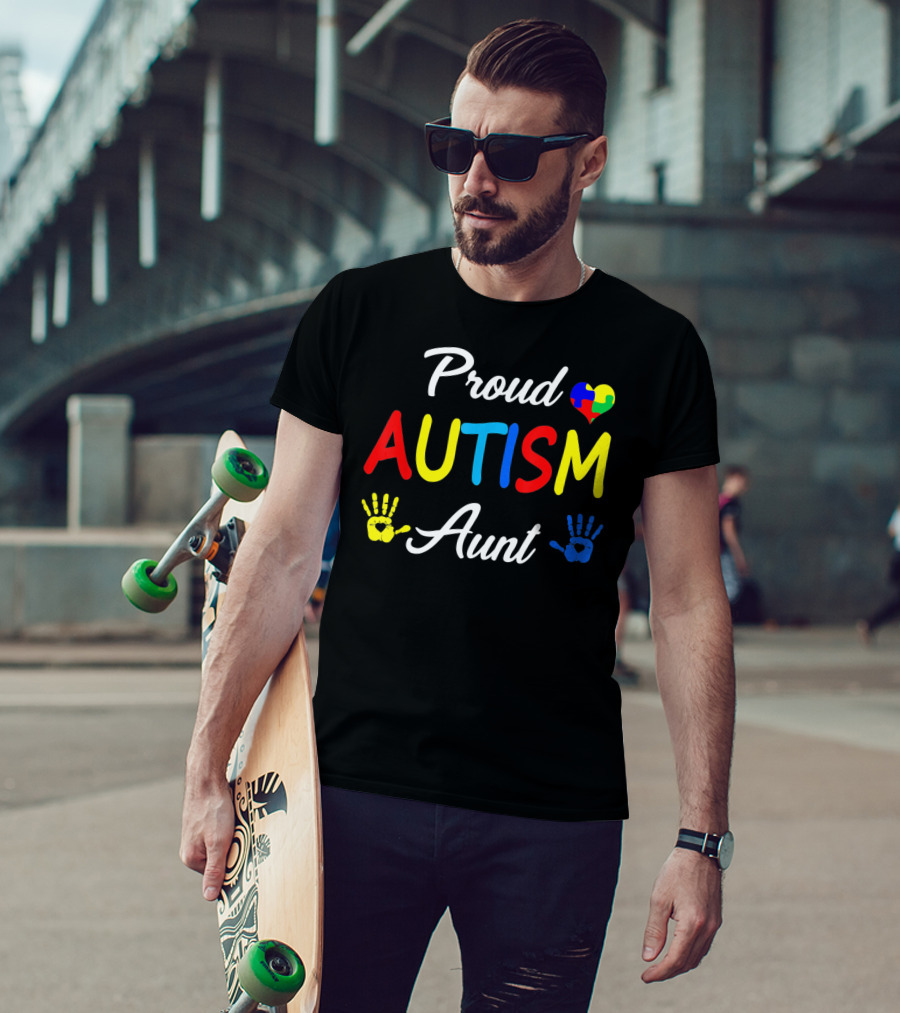 Proud Aunt Autism Awareness Family Handprint Heart Puzzle T-Shirt