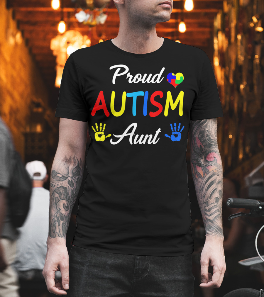 Proud Aunt Autism Awareness Family Handprint Heart Puzzle T-Shirt