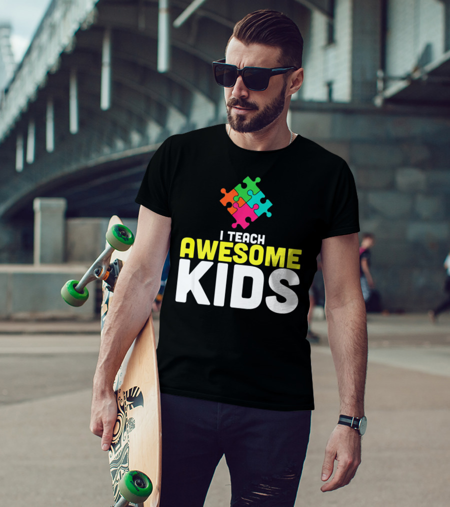 I Teach Awesome Kids Autism Awareness Teacher Puzzle T-Shirt