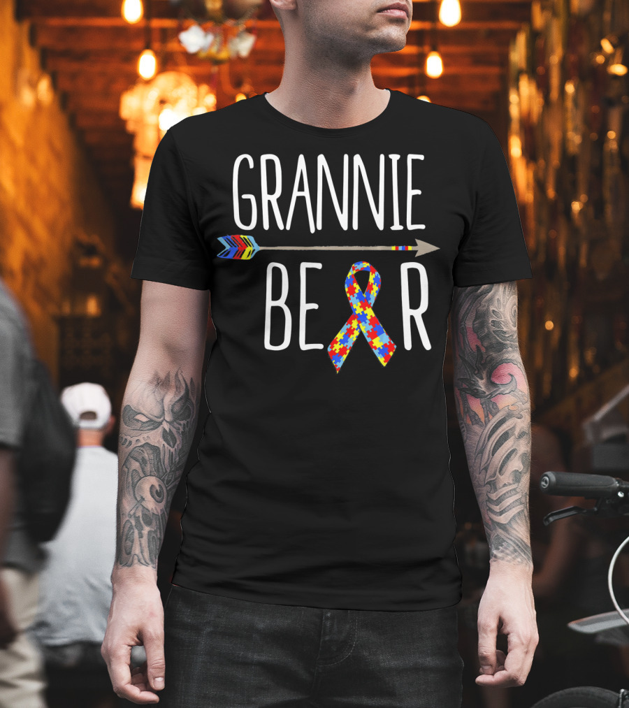 Grannie Bear Autism Awareness Puzzle Ribbon and Colorful Arrow T-Shirt