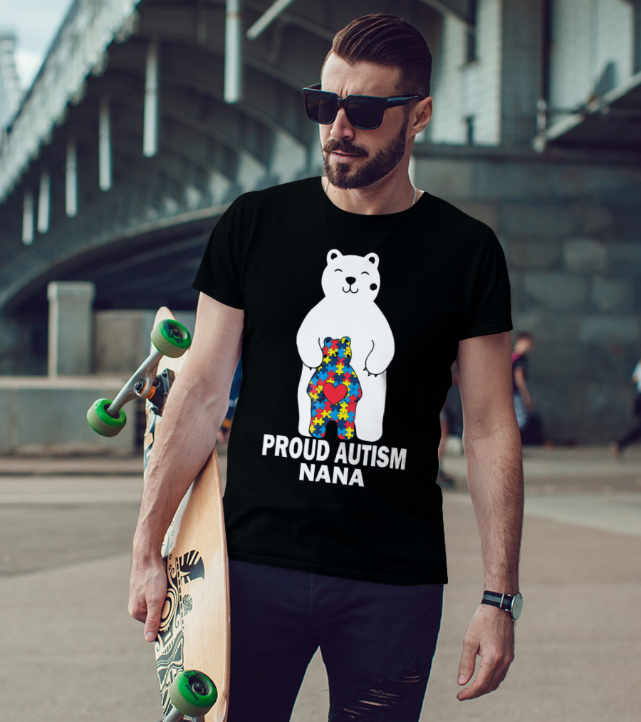 Proud Autism Nana Bear With Colorful Puzzle Pieces And Heart T-Shirt