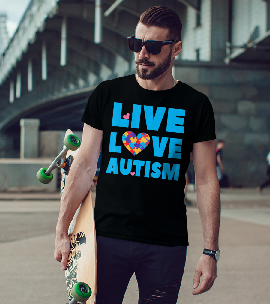 Live Love Autism Autism Mom Awareness Puzzle Heart T-Shirt