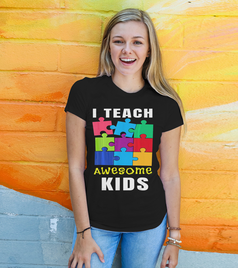 I Teach Awesome Kids Autism Awareness Puzzle Teacher T-Shirt