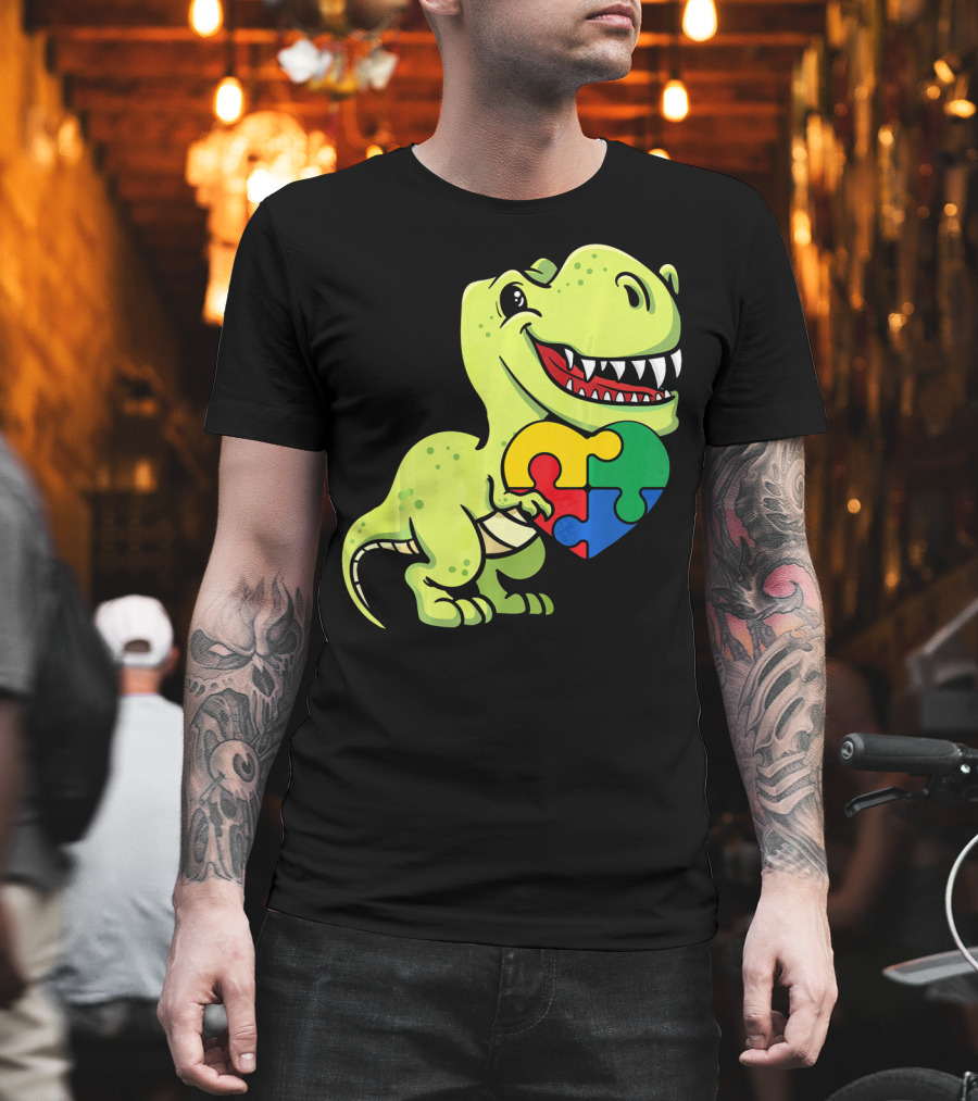 Autism Awareness Day Dinosaur T-Rex Holding Puzzle Heart T-Shirt