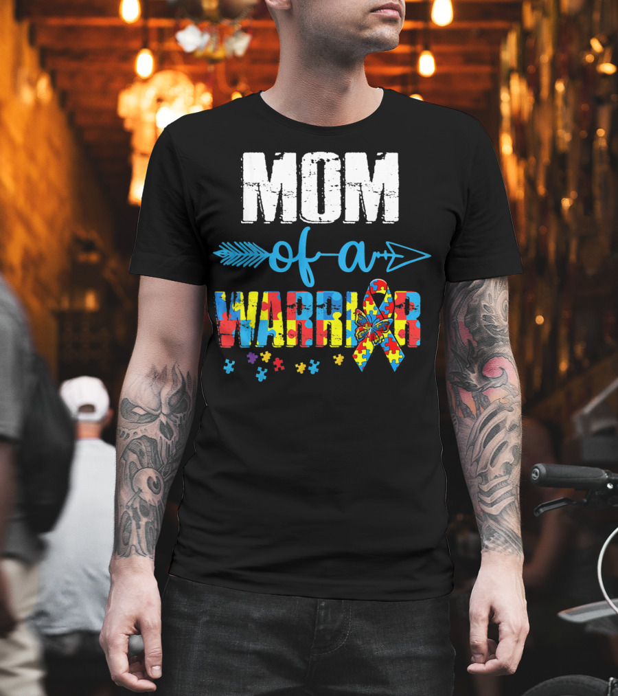 MOM of a Warrior Autism Awareness Puzzle T-Shirt